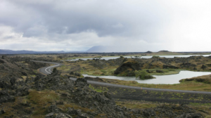 Am Ufer des Myvatn