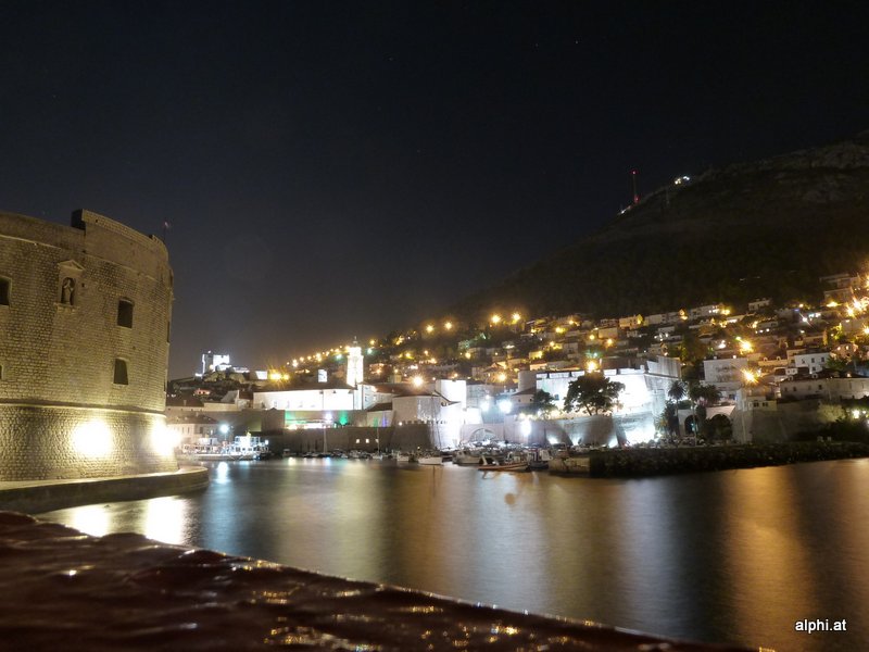 Dubrovnik bei Nacht (P)